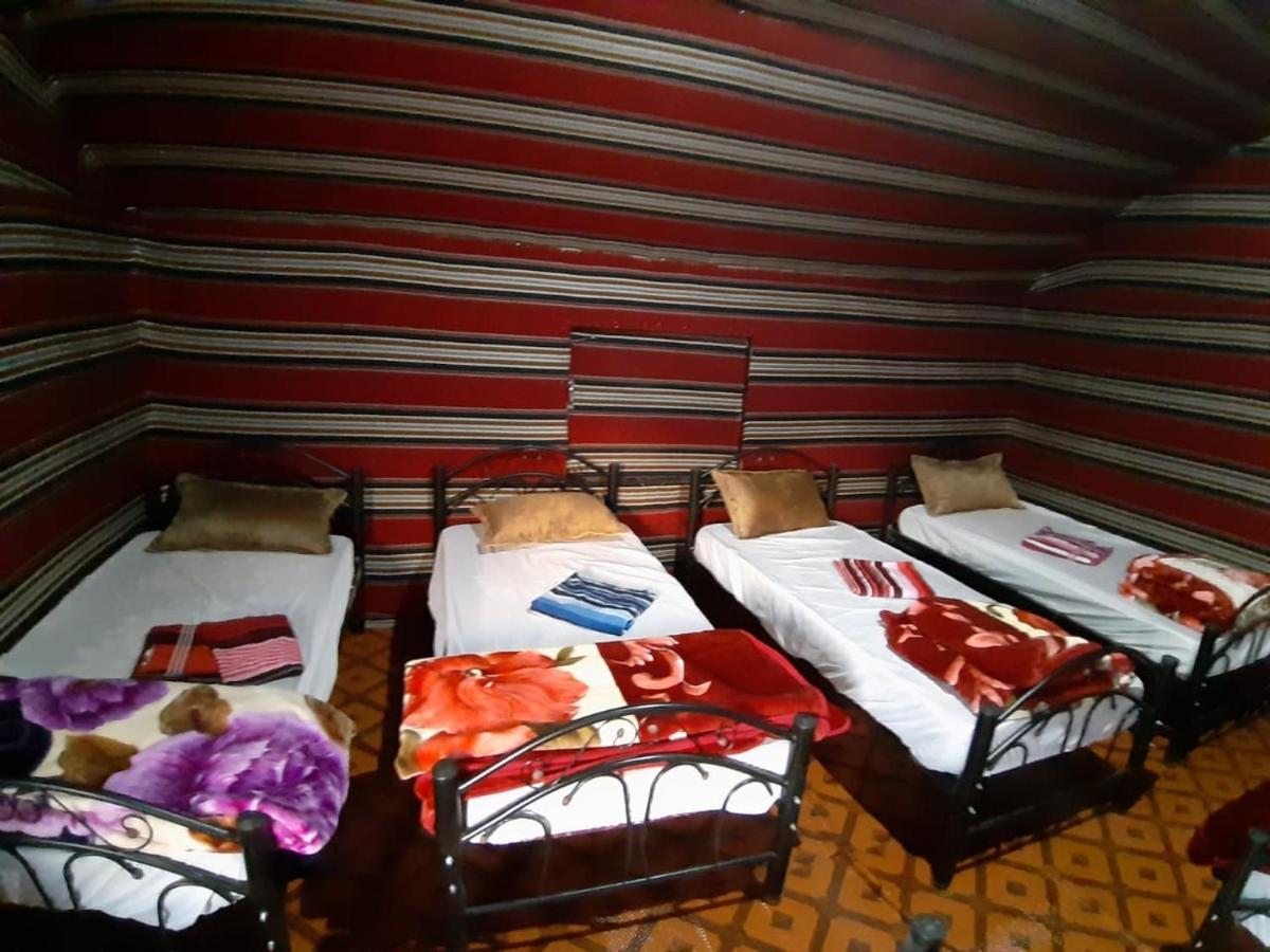 Bedouin Holidays Camp And Jeep Tours 와디럼 외부 사진