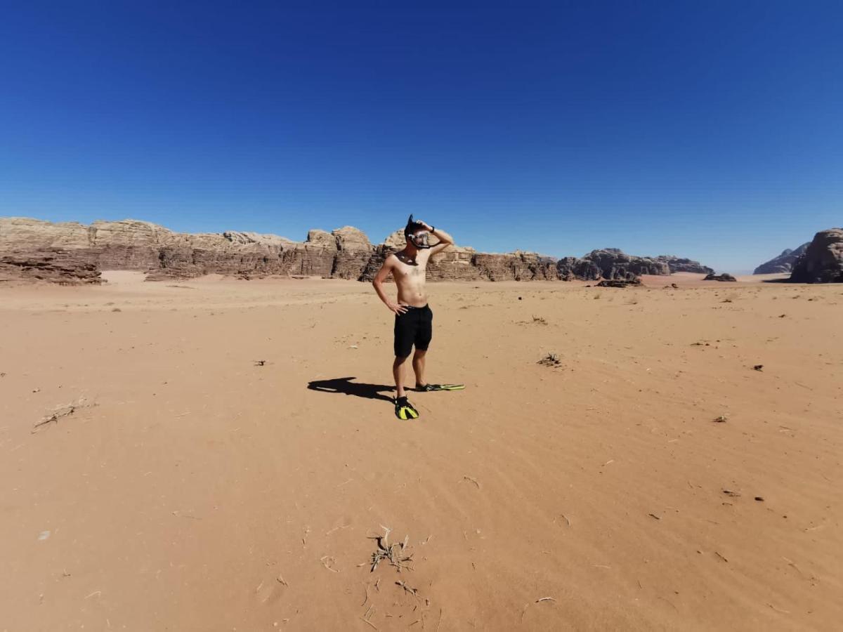 Bedouin Holidays Camp And Jeep Tours 와디럼 외부 사진
