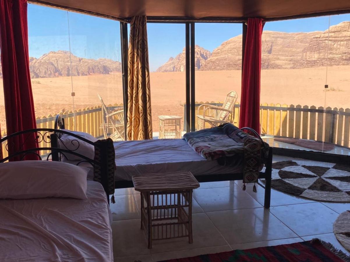 Bedouin Holidays Camp And Jeep Tours 와디럼 외부 사진