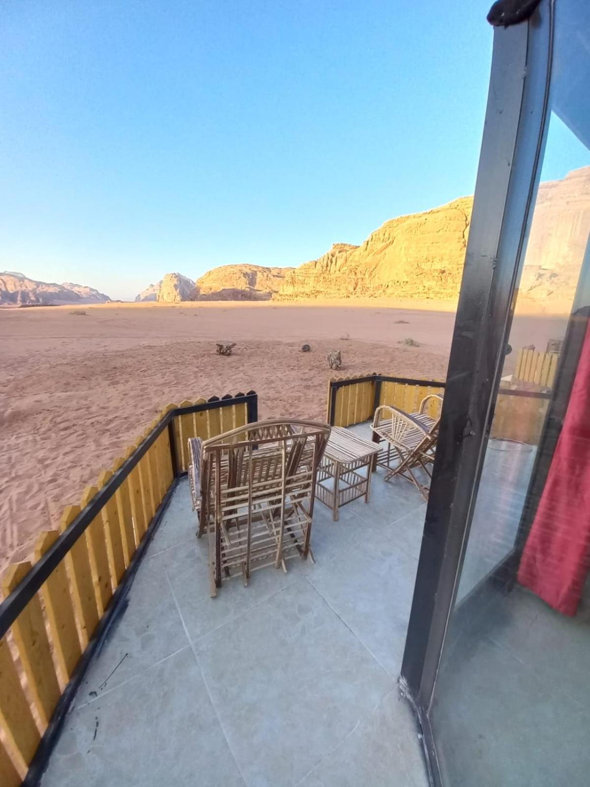 Bedouin Holidays Camp And Jeep Tours 와디럼 외부 사진