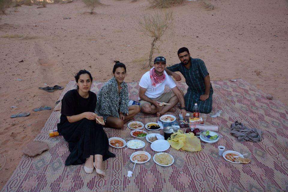 Bedouin Holidays Camp And Jeep Tours 와디럼 외부 사진